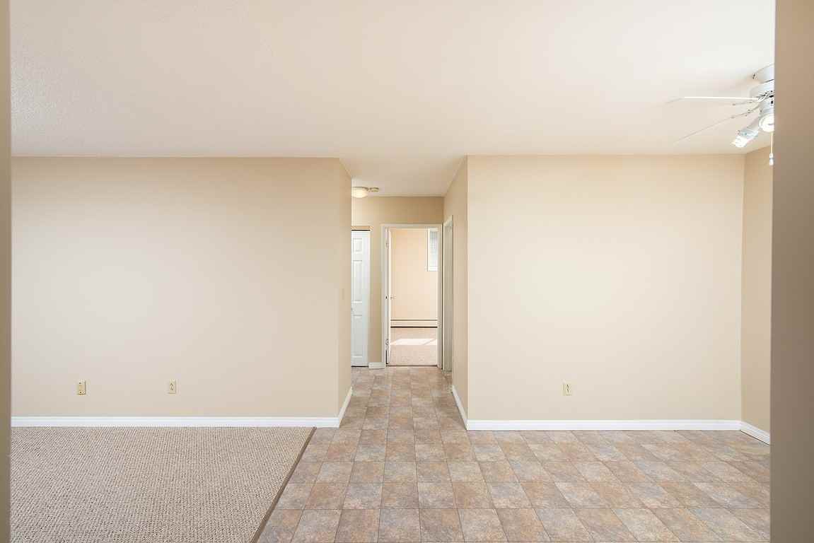 Avlyn Apartments - Photo 3 of 17