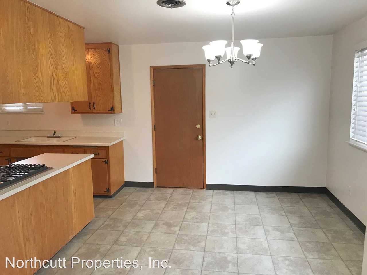 3769 Belford St - Photo 3 of 12