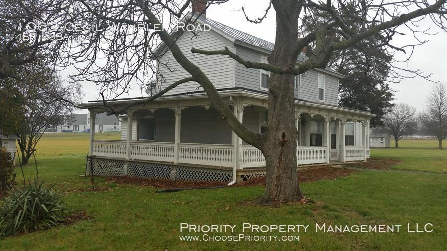 1063 Cecil Wampler Rd - Photo 3 of 19