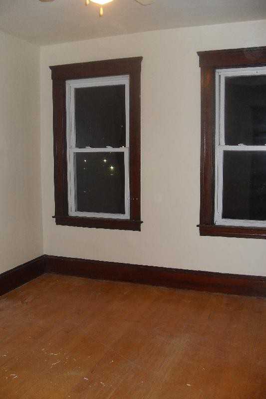 2 Ruthven Ave 3 - Photo 2 of 4