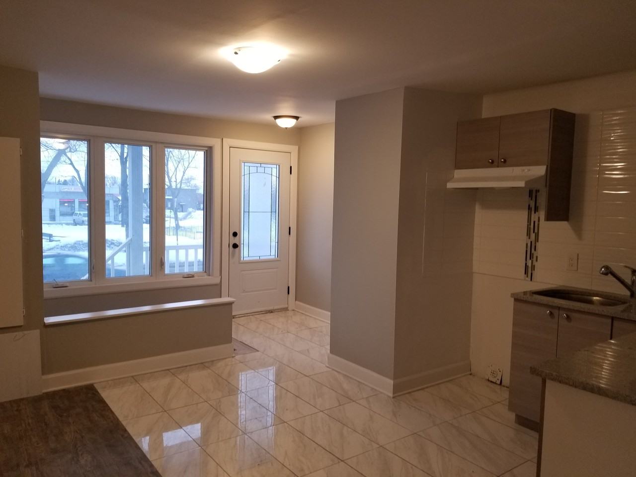 262 Boulevard CuréPoirier Est, Longueuil, QC J4J 2J3 3 Bedroom Condo