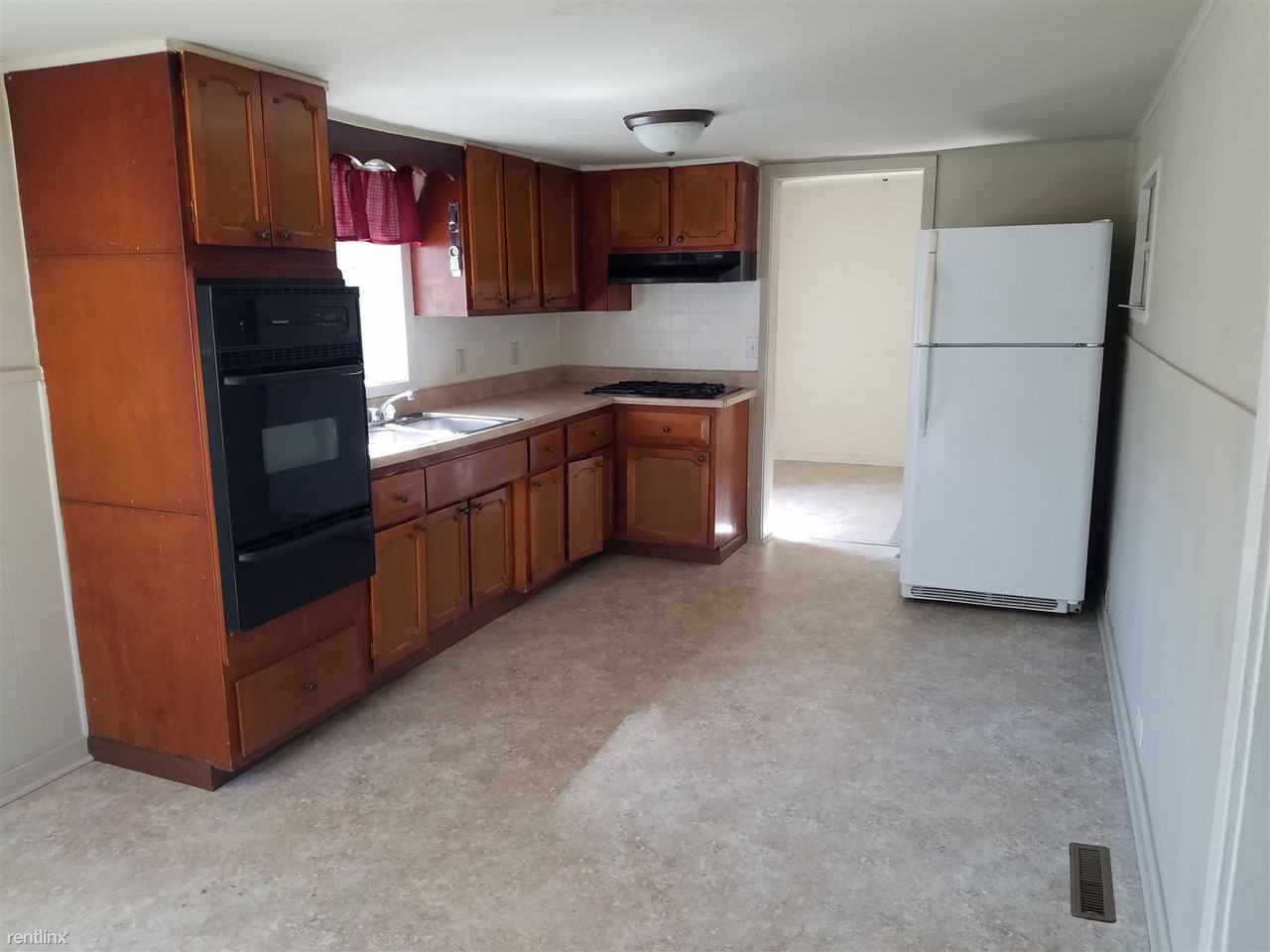 209 W Van Buren St - Photo 3 of 10