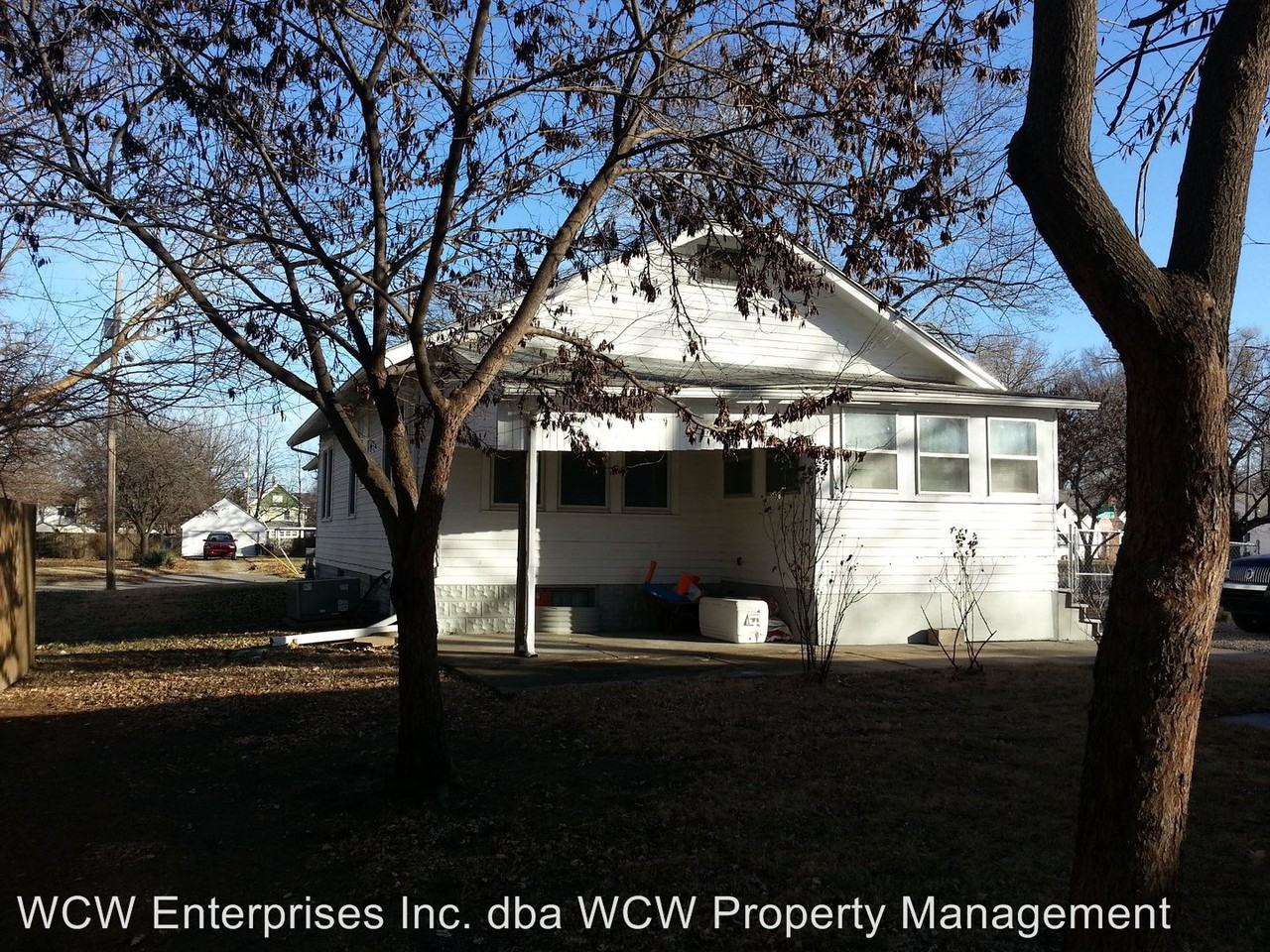 1939 N Kansas Ave - Photo 3 of 26