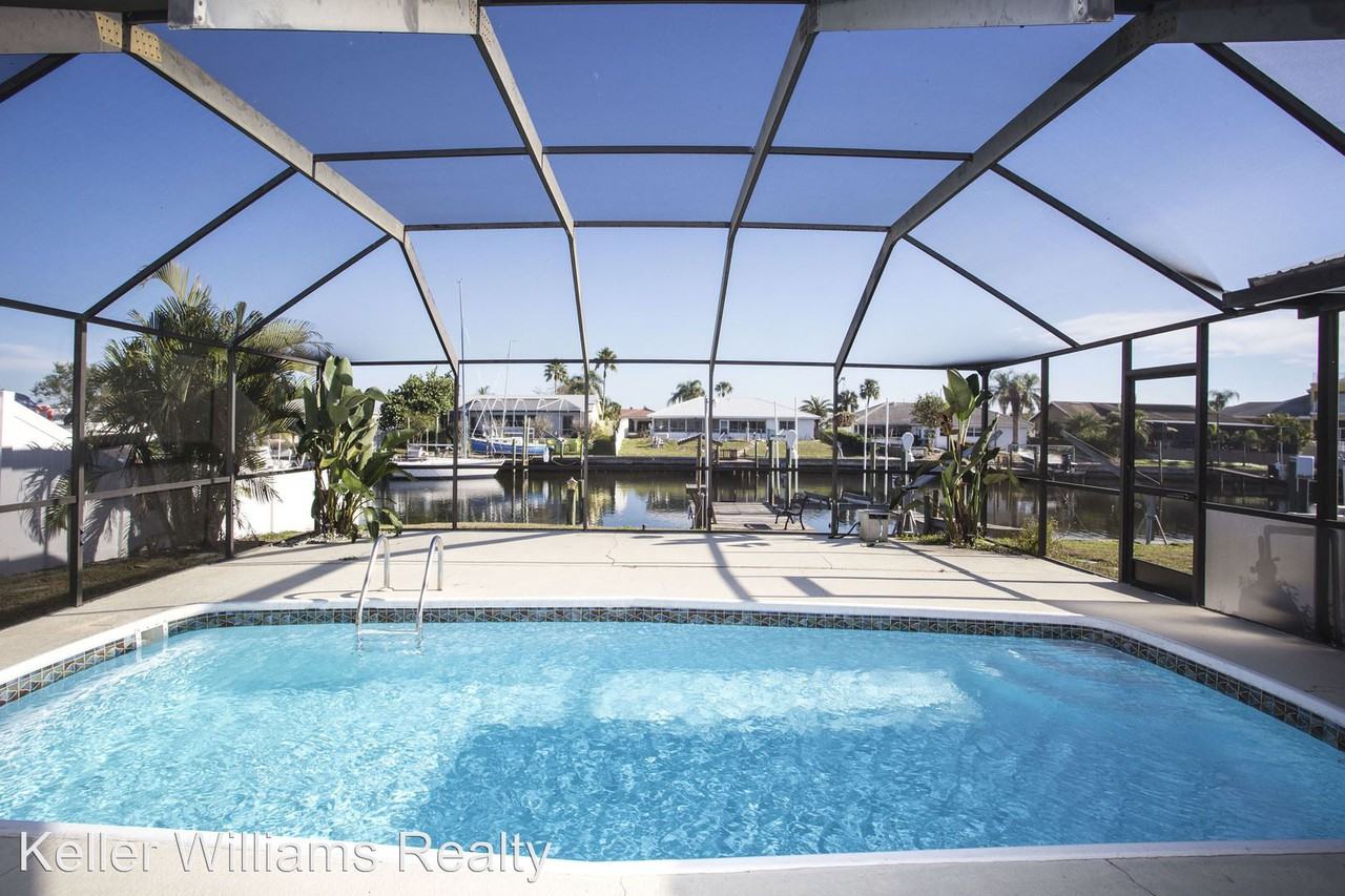 6329 Balboa Ln - Photo 3 of 29