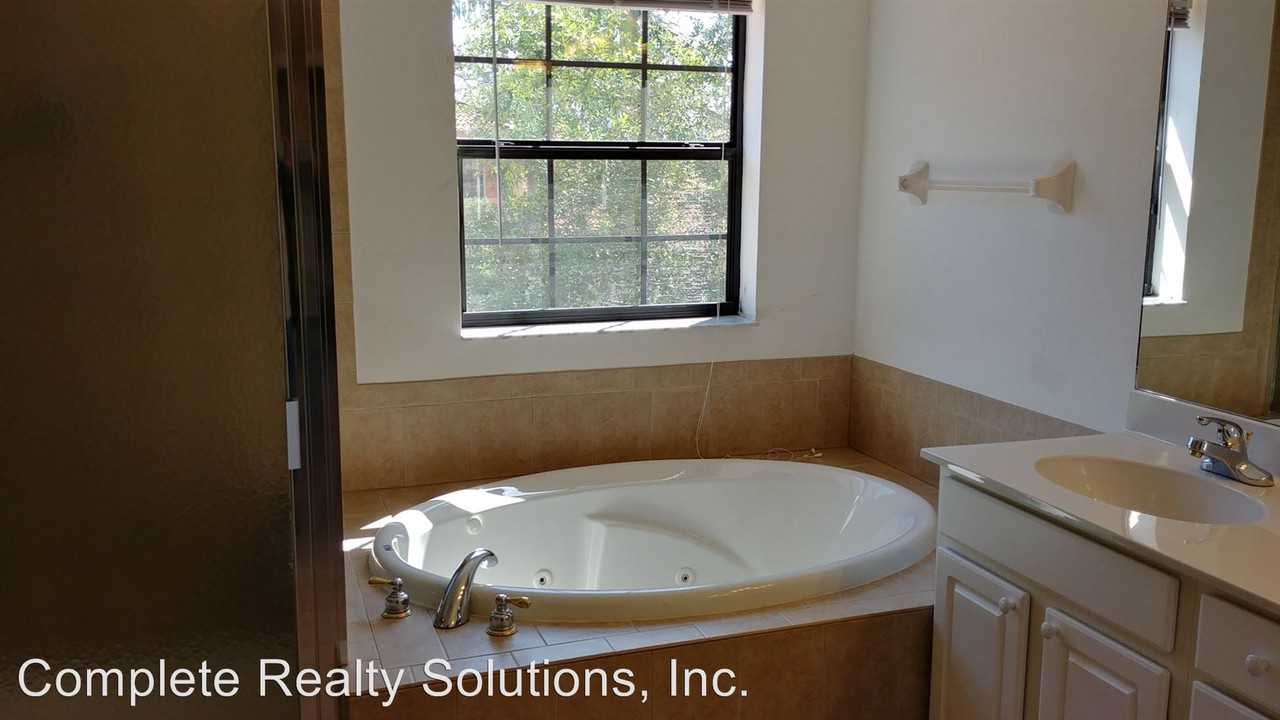 9056 Water Tupelo Rd - Photo 2 of 13