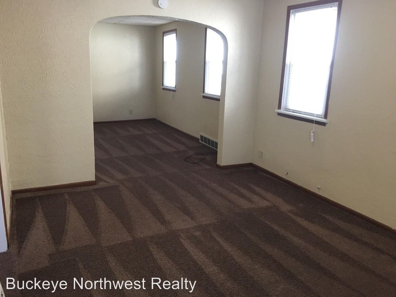 357 Burger St - Photo 2 of 3