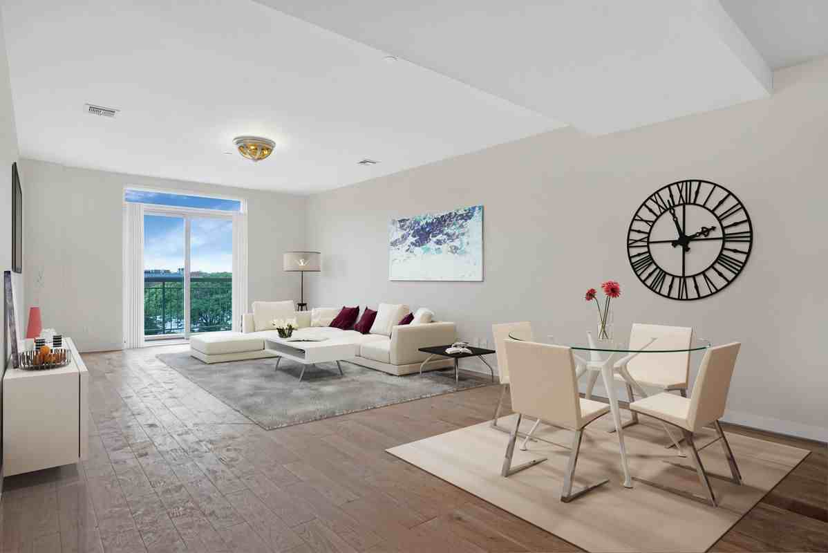 1251 East 19th Street #5B - Photo 2 of 7