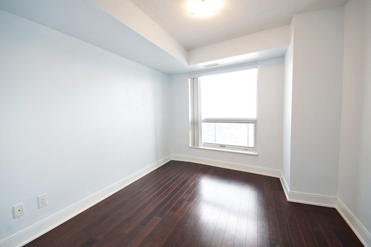 125 Village Green Square, Toronto, ON M1S 0G5 1 Bedroom Apartment for Rent PadMapper