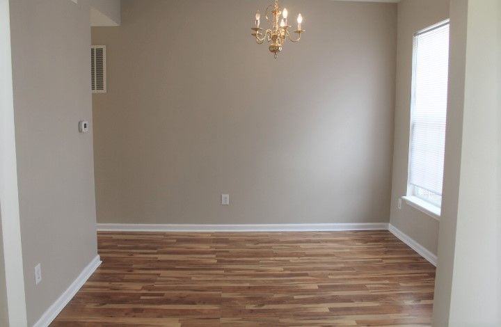 12812 Broncos Dr - Photo 3 of 29