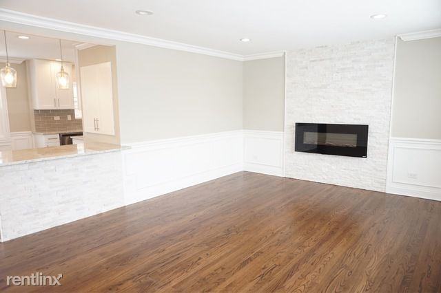 8932 Oleander Ave - Photo 2 of 19