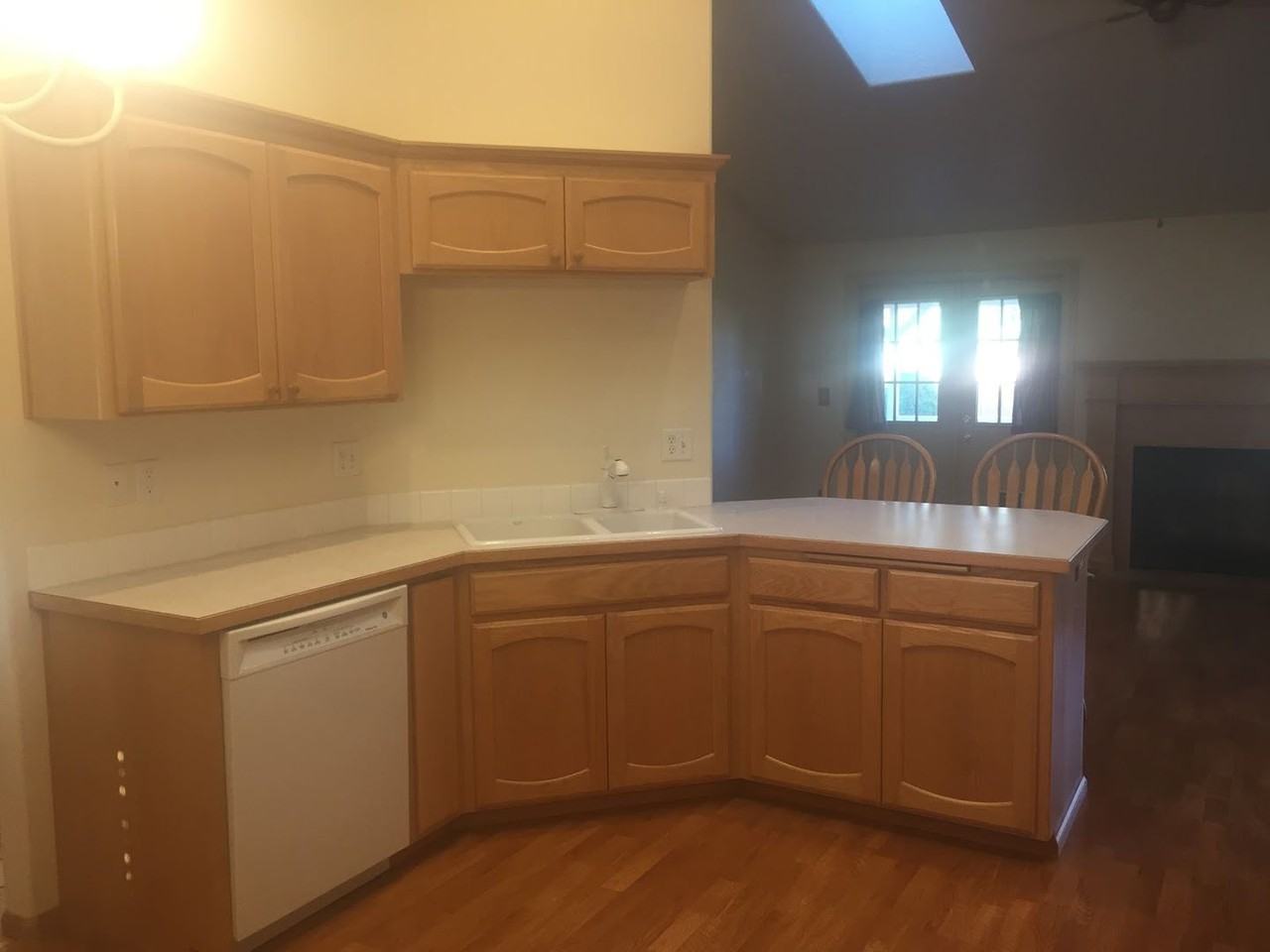 562 Creswood Loop - Photo 3 of 22