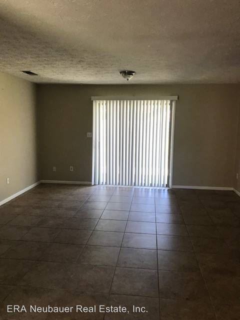 6315 Tammy Ln - Photo 2 of 10