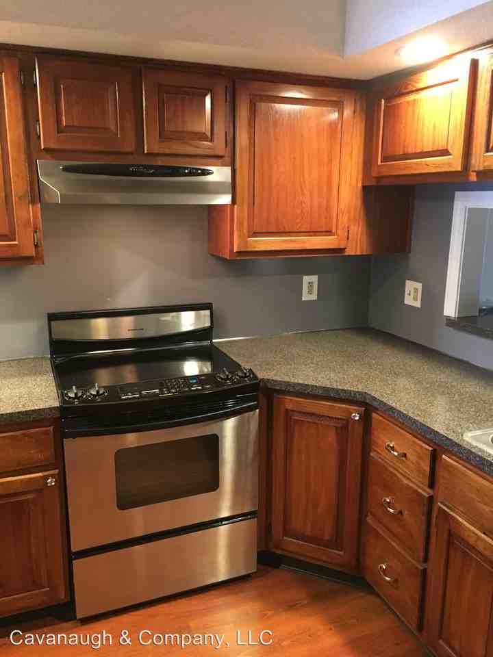 797 Long Hill Rd #B - Photo 2 of 23