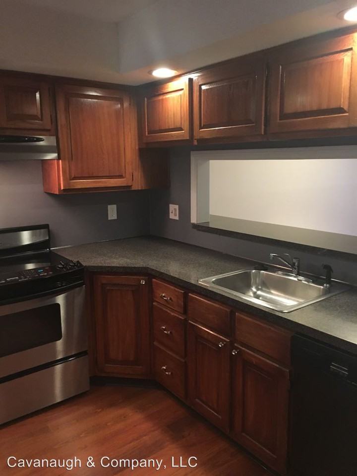 797 Long Hill Rd #B - Photo 3 of 23