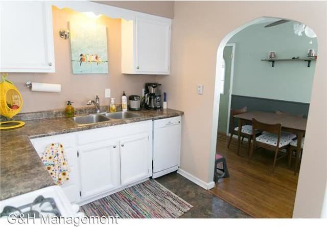 411 6th Ave NE - Photo 2 of 8