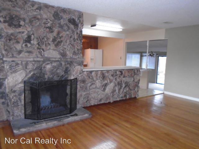 14844 Martell Ave - Photo 2 of 17