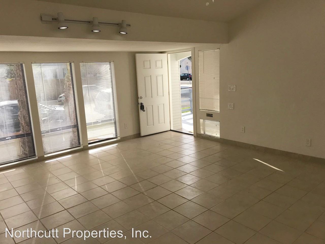 3248 Atlas St - Photo 2 of 16