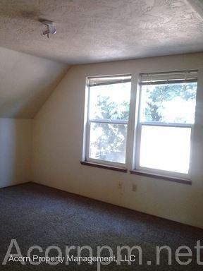 306 D St - Photo 3 of 9