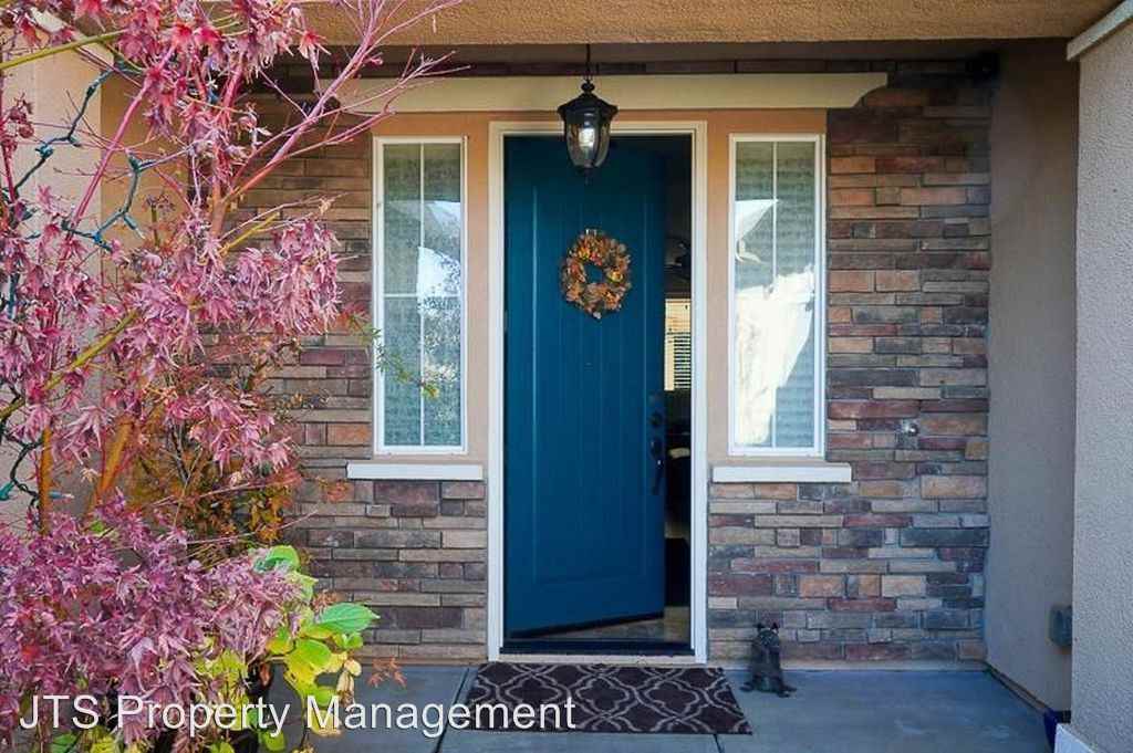 4102 Tenaja Way - Photo 2 of 27