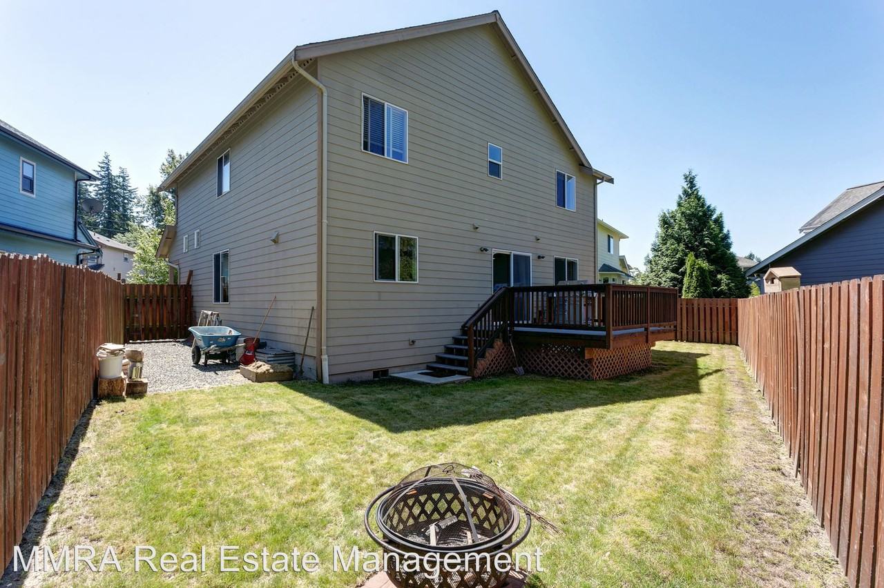 3561 Skylark Loop - Photo 2 of 23