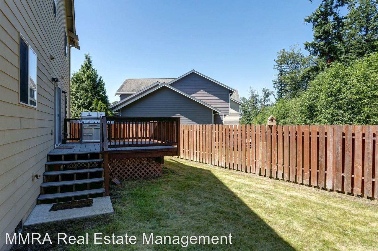 3561 Skylark Loop - Photo 3 of 23