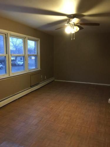 158-06 87th St - Photo 2 of 5