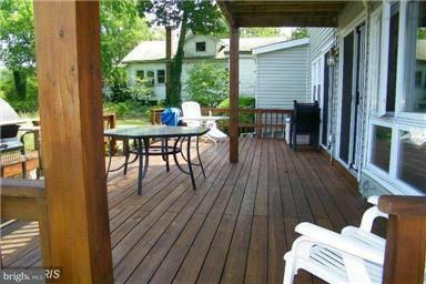 233 List Ave - Photo 2 of 5