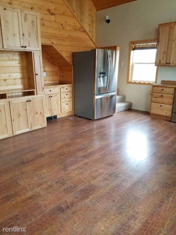 308 S Madison St - Photo 2 of 16