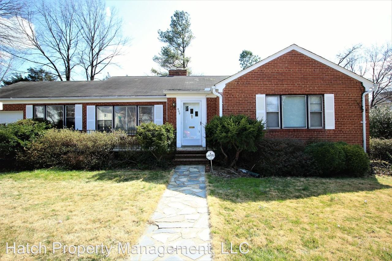 802 Summit Ave - Photo 2 of 28