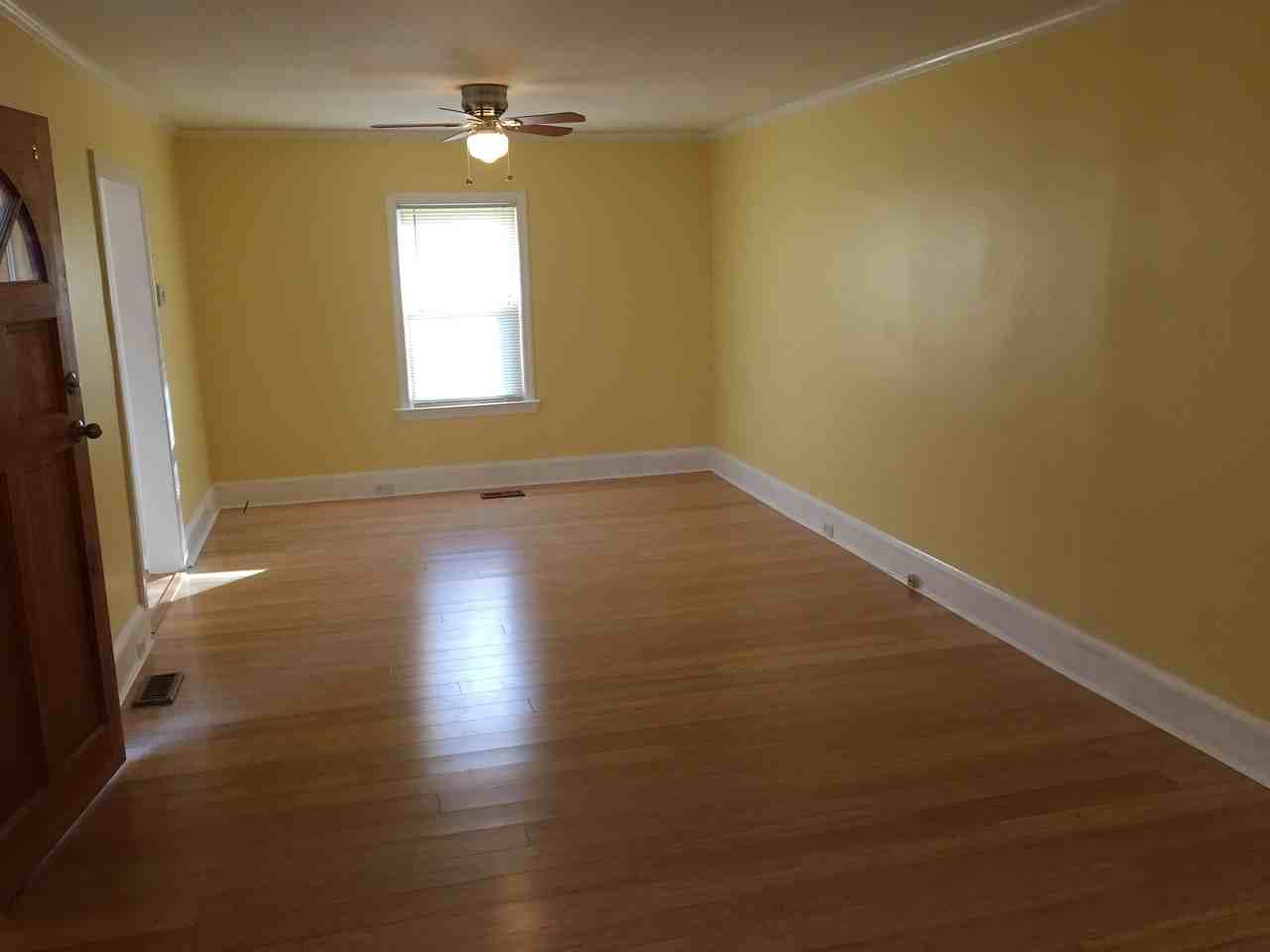 2219 Charlotte Street - Photo 2 of 6