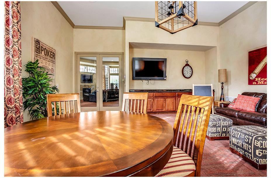 Alexandria Parc Vue - Photo 2 of 16