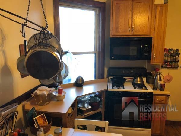 526 West National Avenue - Photo 2 of 10