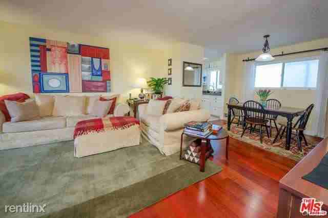 2418 Graham Ave #2 - Photo 3 of 20