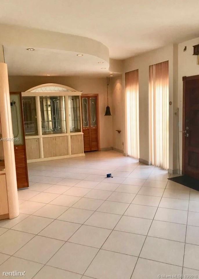 9770 W Bay Harbor Dr #9771 - Photo 3 of 8