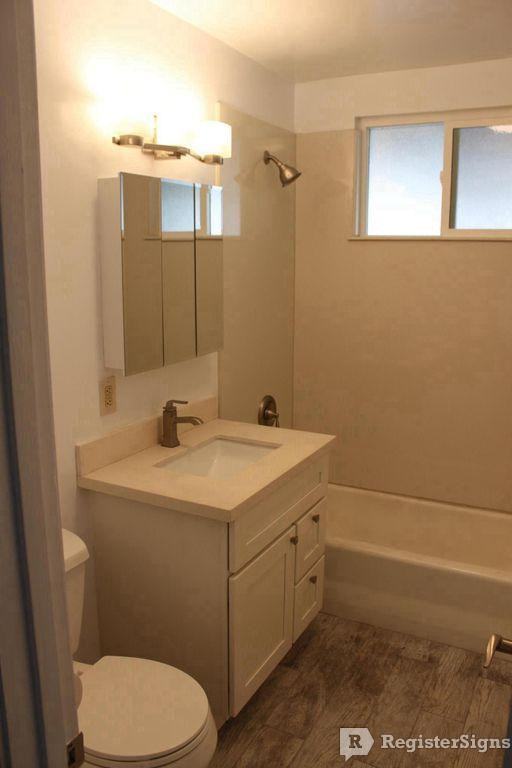 10 Margo Ct - Photo 3 of 5