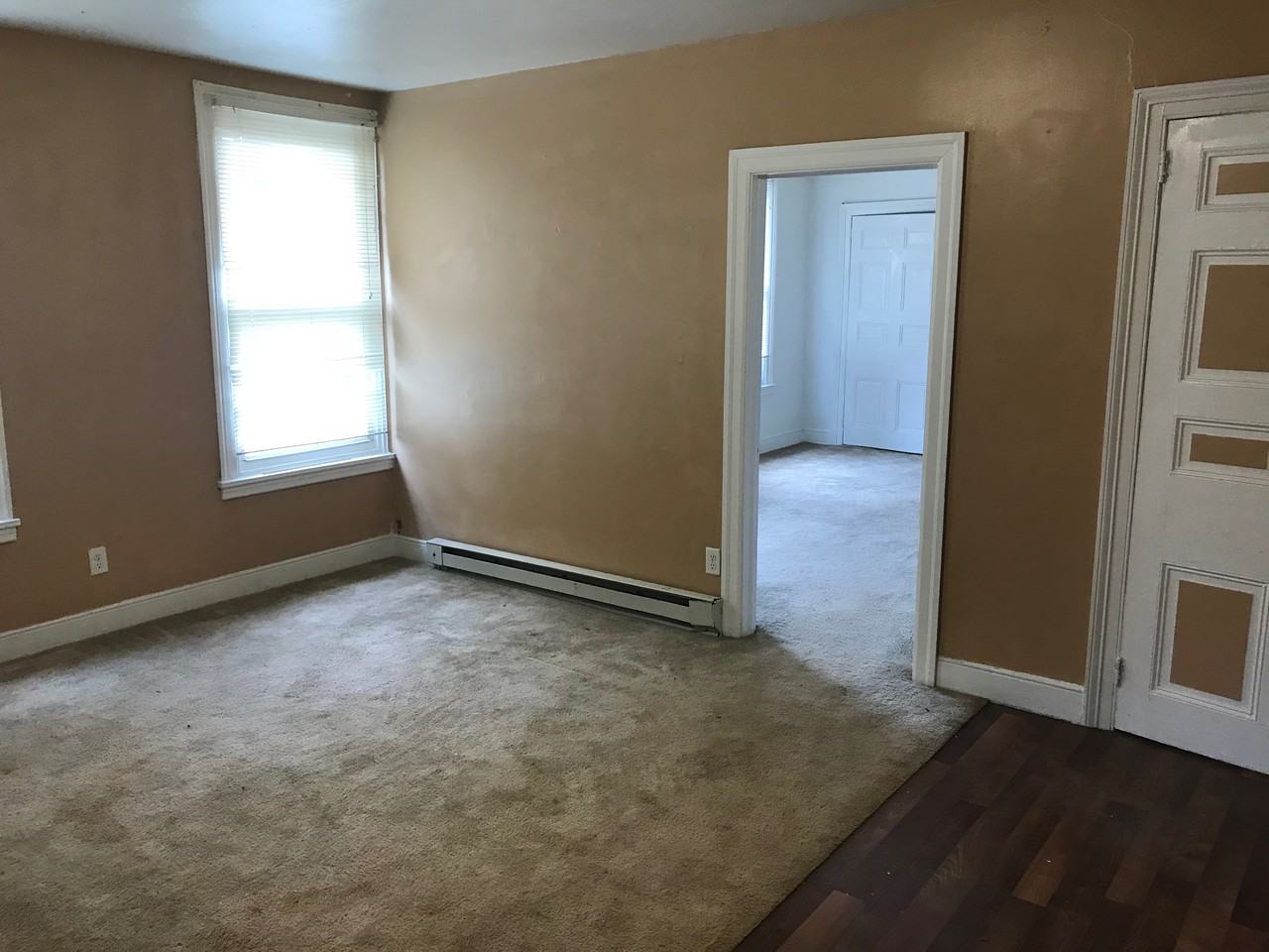 211 Main St - Photo 2 of 6