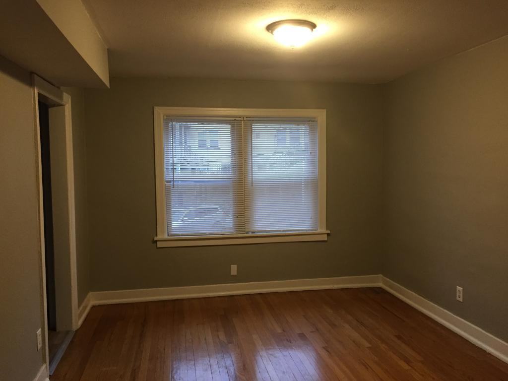 Plaza 52 - Photo 2 of 20