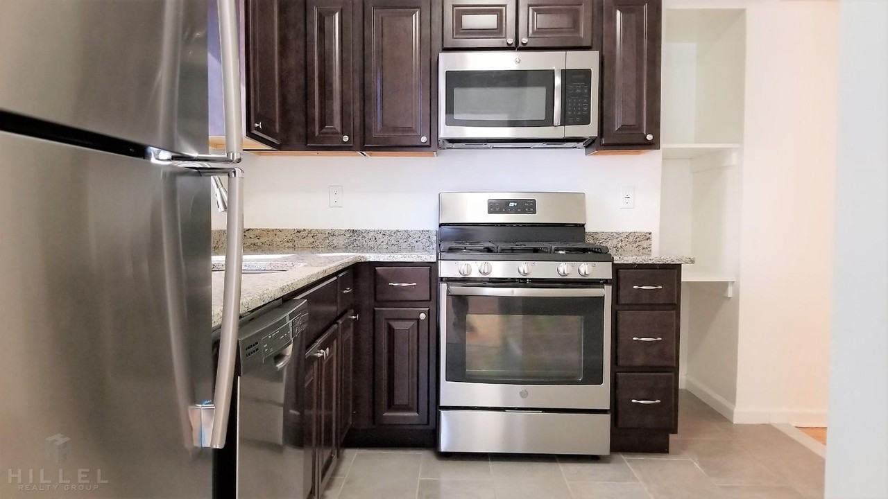 34-15 Parsons Blvd #5K