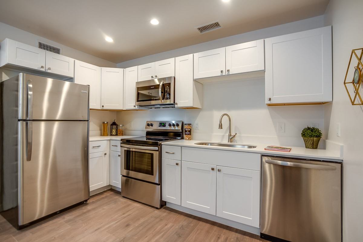 1515 Bennett Avenue #103 - Photo 3 of 10