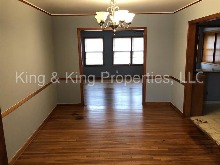 7420 E 3rd St - Photo 3 of 17