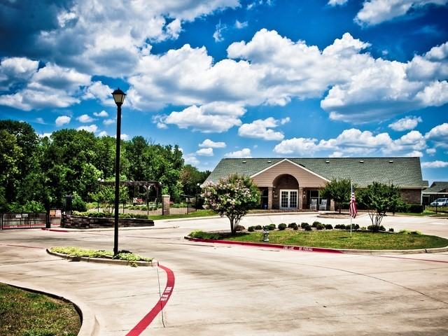 Villas of Seagoville Apartments 1000 E Malloy Bridge Rd, Seagoville, TX 75159 Zumper