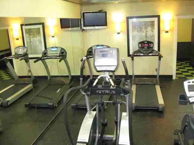 Post Alley Court - Photo 3 of 6