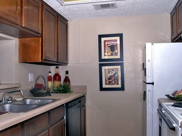 Surrey Oaks - Photo 3 of 10