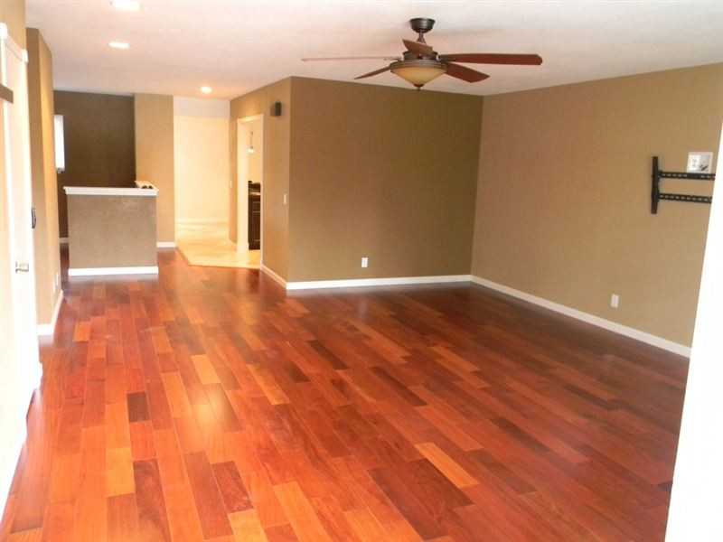 1844 Fisher Dr - Photo 2 of 10