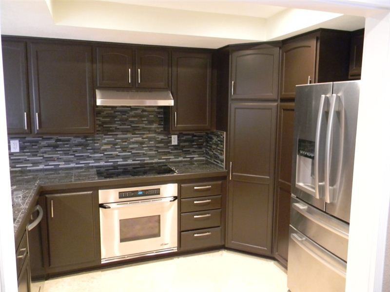 1844 Fisher Dr - Photo 3 of 10