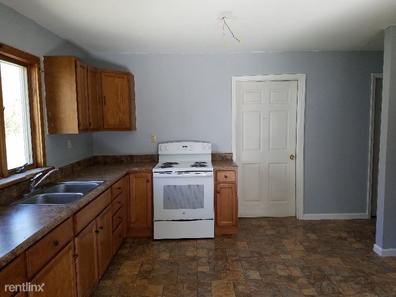 216 North St #3 - Photo 2 of 14