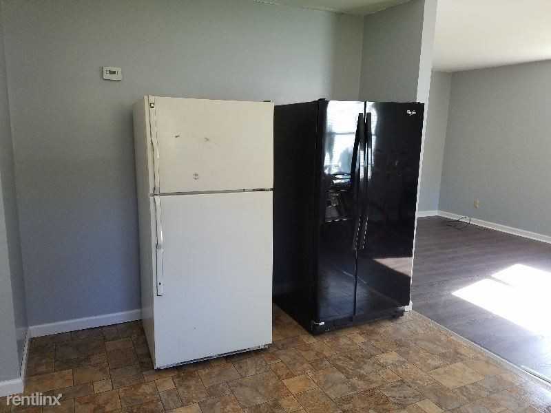 216 North St #3 - Photo 3 of 14