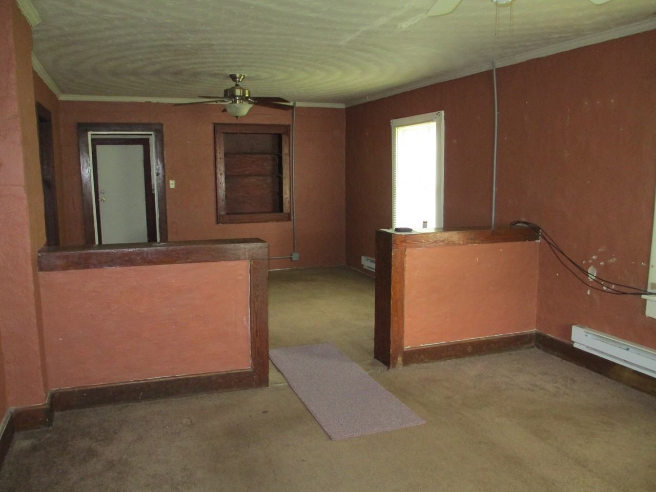 1018 Coburn St - Photo 3 of 10