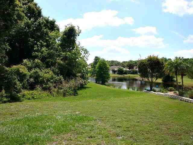 19009 Weatherstone Dr - Photo 2 of 16