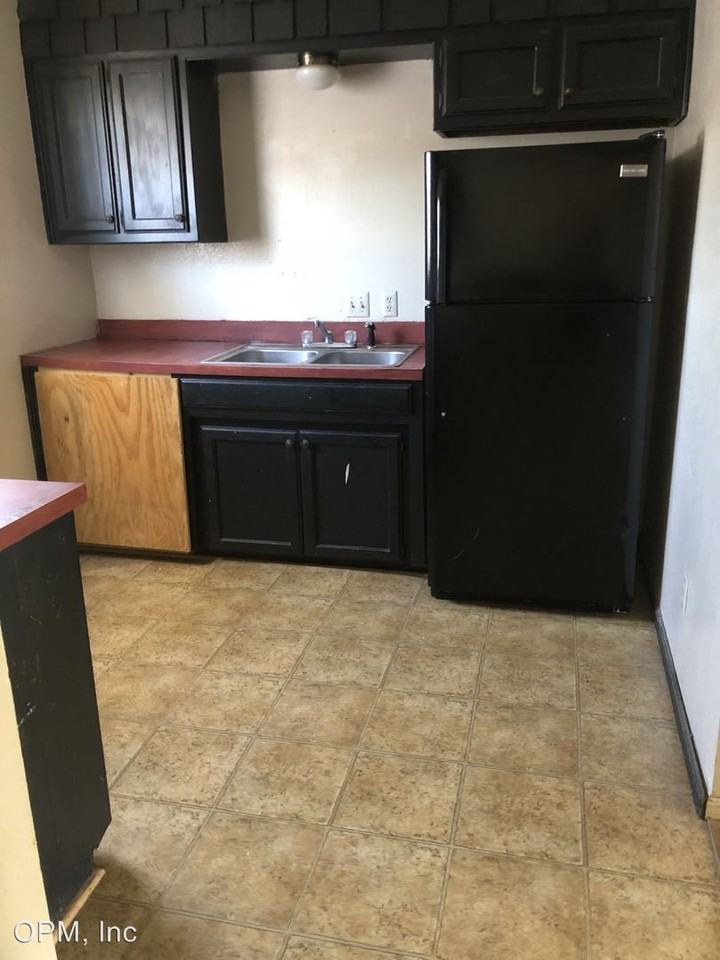 5358 S. Meridian - Photo 2 of 8